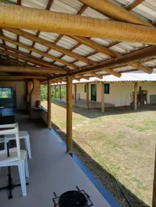 Fazenda/Sítio com 3 Quartos à venda, 234m² no Melo Viana, Esmeraldas