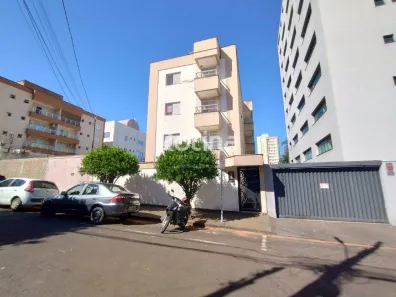 Apartamento com 3 Quartos para alugar, 100m² no Tabajaras, Uberlândia