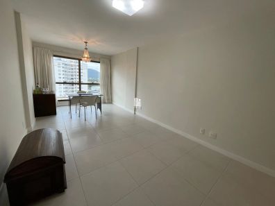 Sala Comercial à venda, 28m² no Trindade, Florianópolis