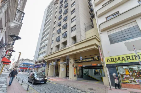 Sala Comercial à venda, 21m² no Centro, Curitiba