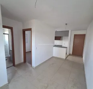 Apartamento com 2 Quartos para alugar, 53m² no Jardim do Lago, Uberaba
