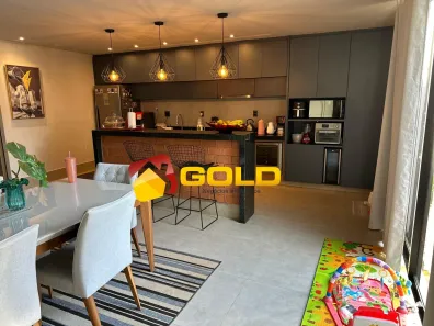 Casa com 3 Quartos à venda, 180m² no Novo Mundo, Uberlândia