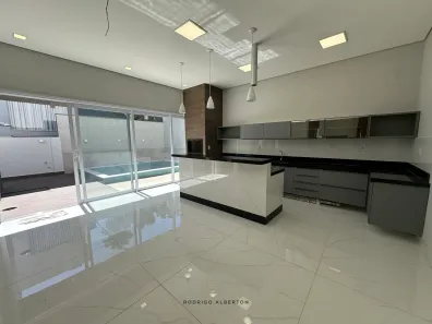 Casa de Condomínio com 3 Quartos à venda, 232m² no Jardim Imperial, Cuiabá