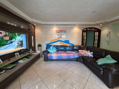 Casa com 3 Quartos para venda ou aluguel, 230m² no Santo Antônio, Osasco