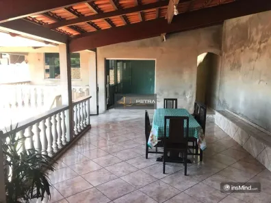 Casa com 3 Quartos à venda, 412m² no Tropical, Contagem