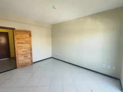 Apartamento com 2 Quartos para alugar, 60m² no Novo Horizonte, Macaé
