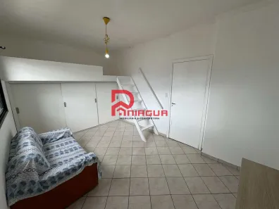 Kitnet com 1 Quarto à venda, 28m² no Tupi, Praia Grande
