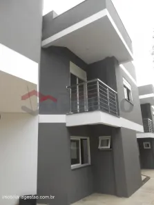Casa de Condomínio com 3 Quartos para alugar, 90m² no Igara, Canoas