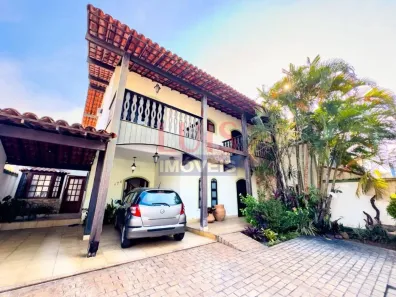 Casa com 4 Quartos à venda, 217m² no Badu, Niterói