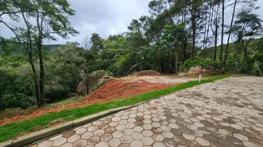 Lote/Terreno à venda, 10m² no Portão, Atibaia