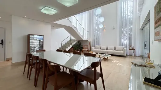 Casa de Condomínio com 4 Quartos à venda, 430m² no Nova Uberlândia, Uberlândia