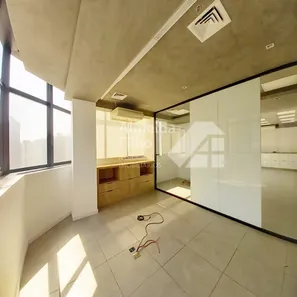 Sala Comercial com 1 Quarto para alugar, 150m² no Vila Nova Conceição, São Paulo
