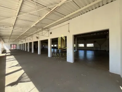 Galpão/Depósito/Armazém para alugar, 728m² no Chácara Espraiado, Franca