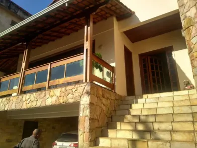 Casa com 3 Quartos à venda, 269m² no Dona Clara, Belo Horizonte