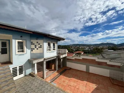 Casa com 3 Quartos à venda, 250m² no Jardim Sevilha, Bragança Paulista