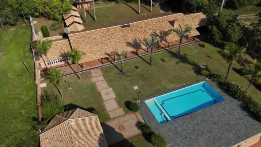 Fazenda/Sítio com 9 Quartos à venda, 1400m² no Iate Clube de Campinas, Americana
