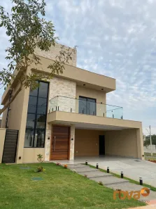 Casa de Condomínio com 3 Quartos à venda, 228m² no Parqville Pinheiros, Aparecida de Goiânia