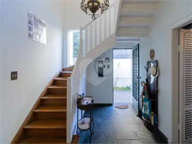 Casa com 4 Quartos à venda, 260m² no Pacaembu, São Paulo