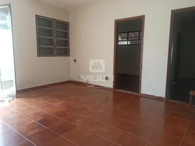 Casa com 4 Quartos à venda, 250m² no Martins, Uberlândia
