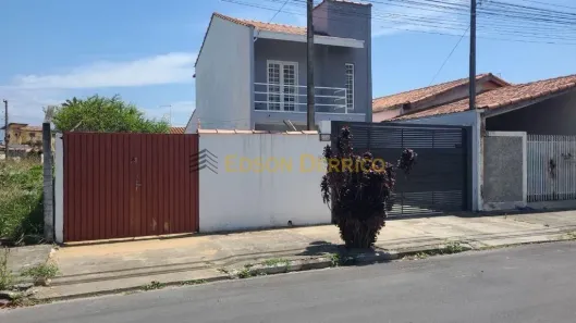 Sobrado com 2 Quartos à venda, 110m² no Comercial e Residencial Jardim Mariana, Pindamonhangaba