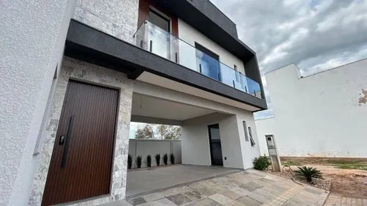 Sobrado com 3 Quartos à venda, 190m² no Passo das Pedras, Gravataí