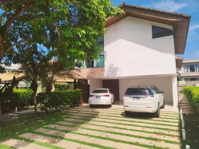 Casa com 5 Quartos para alugar, 402m² no Garça Torta, Maceió