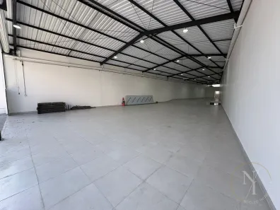 Galpão/Depósito/Armazém com 2 Quartos para alugar, 390m² no Parque da Mooca, São Paulo