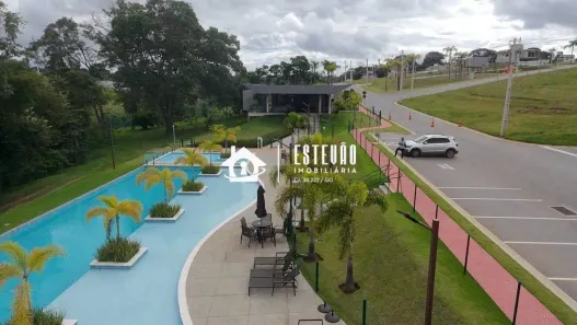 Lote/Terreno à venda, 211m² no Jardins Versalhes, Aparecida de Goiânia