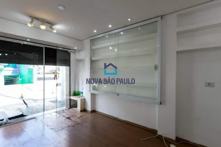 Ponto Comercial para alugar, 32m² no Bosque da Saúde, São Paulo