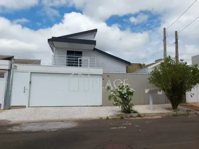 Casa com 3 Quartos à venda, 158m² no Jardim Florença, Marília