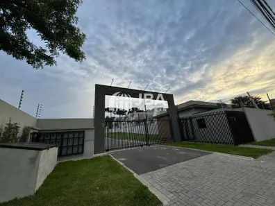Lote/Terreno à venda, 137m² no Uberaba, Curitiba