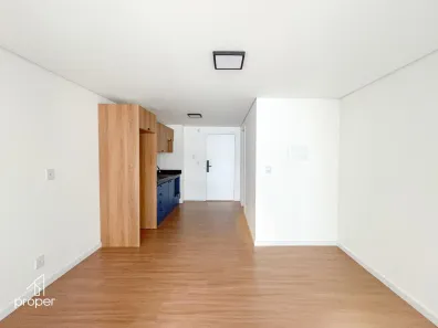 Apartamento com 1 Quarto para alugar, 33m² no Centro, Pelotas