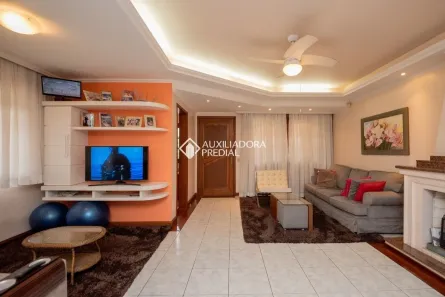 Casa com 4 Quartos para alugar, 340m² no Jardim Botânico, Porto Alegre