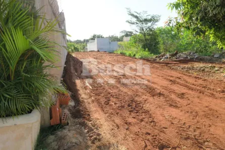 Lote/Terreno à venda, 180m² no Parque Industrial Manchester, Bauru