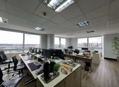 Sala Comercial à venda, 128m² no Jardim Higienópolis, Londrina