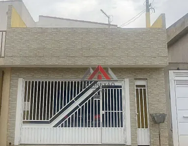 Sobrado com 3 Quartos à venda, 151m² no Vila Amélia, Poá