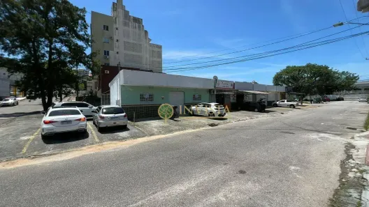 Prédio Comercial à venda, 421m² no Estreito, Florianópolis