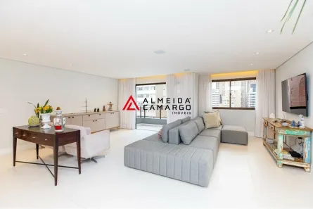 Apartamento com 4 Quartos à venda, 200m² no Jardim Europa, São Paulo