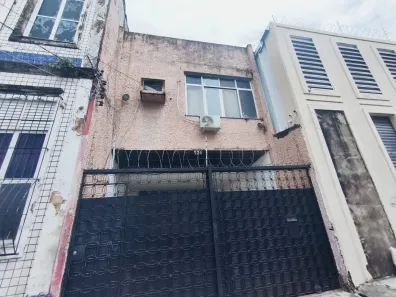 Casa com 2 Quartos à venda, 250m² no Campina, Belém