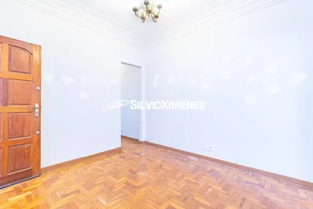 Casa com 2 Quartos à venda, 110m² no Santa Tereza, Belo Horizonte