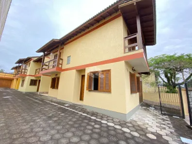 Casa com 4 Quartos à venda, 325m² no Guarujá, Porto Alegre