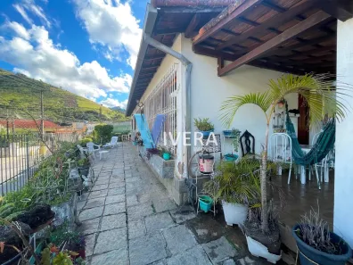 Casa com 4 Quartos à venda, 170m² no Vale do Paraíso, Teresópolis
