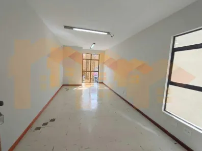 Sala Comercial para alugar, 24m² no Santa Efigênia, Belo Horizonte