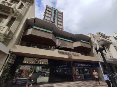 Sala Comercial para alugar, 34m² no Centro, Juiz de Fora