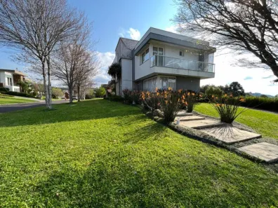 Casa de Condomínio com 3 Quartos à venda, 651m² no Vila Prinstrop, Gramado