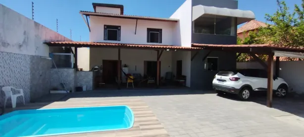 Casa com 6 Quartos à venda, 220m² no Aruana, Aracaju