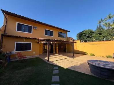 Casa com 4 Quartos à venda, 292m² no Piratininga, Niterói