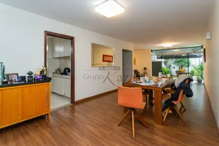 Casa com 3 Quartos à venda, 200m² no Santo Amaro, São Paulo