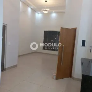 Casa com 3 Quartos à venda, 125m² no Laranjeiras, Uberlândia