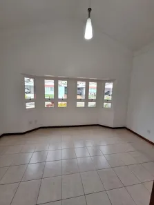 Casa de Condomínio com 3 Quartos à venda, 143m² no Flores, Manaus